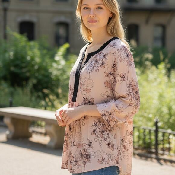 DR2 Floral Top Womens Size 2X Blush Peach & Black Relaxed Pullover Blouse - Picture 4 of 10